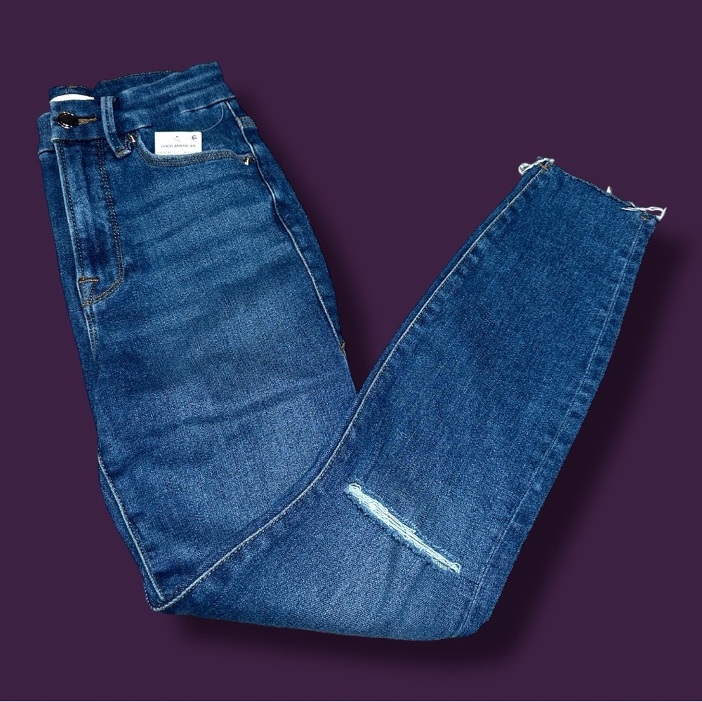 💥HP💥NWT Good American Distressed Knee Good Waist Crop Jeans. 👖 SIZE 0/25 - Picture 15 of 16